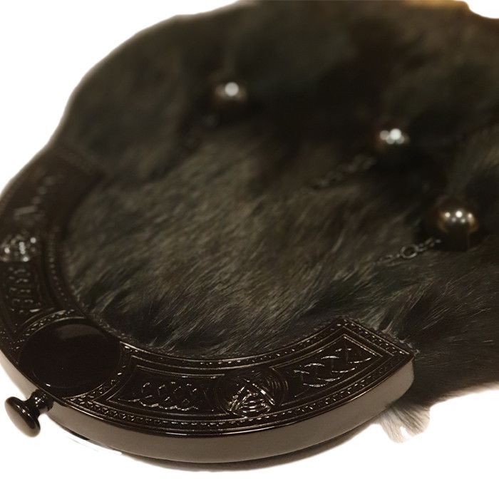 Faux Fur Dress Sporran with Dark Smoky Finish Cantle with Leather Chain Strap